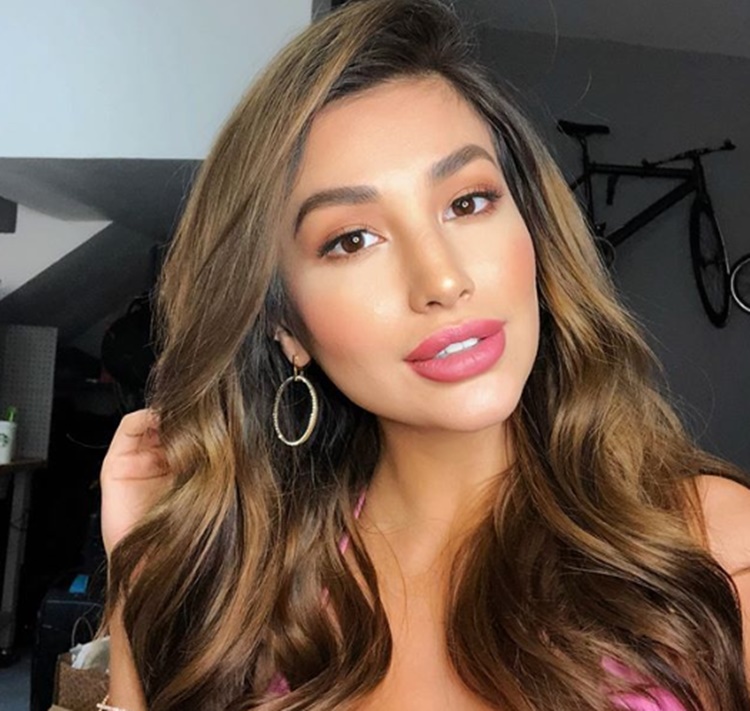 Nathalie Hart Proudly Shares Photo Of Her Baby Bump On Instagram