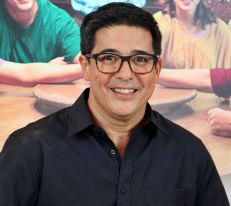 aga muhlach