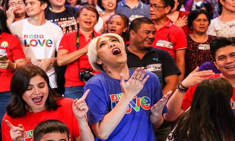 GMA Versus ABS-CBN: TV Networks Battle Of Ratings