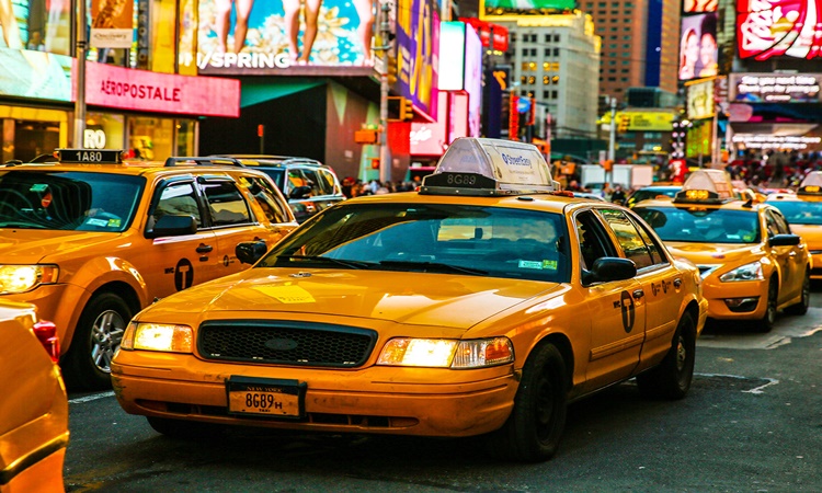 Taxi