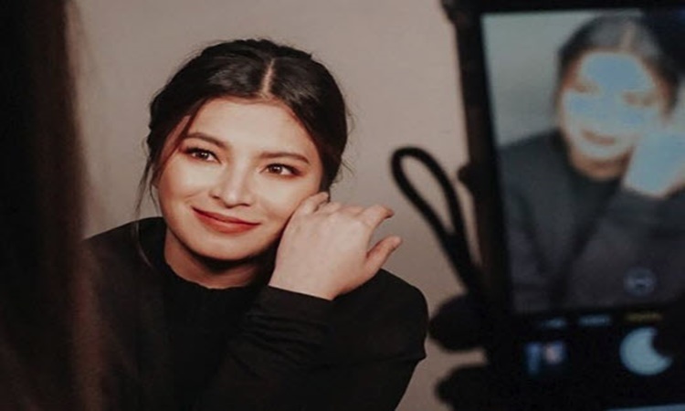 Angel Locsin