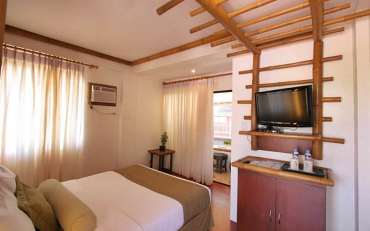 Acuaverde Beach Resort