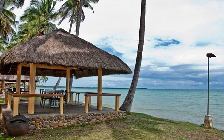 Crystal Paradise Resort