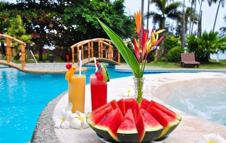 Crystal Paradise Resort