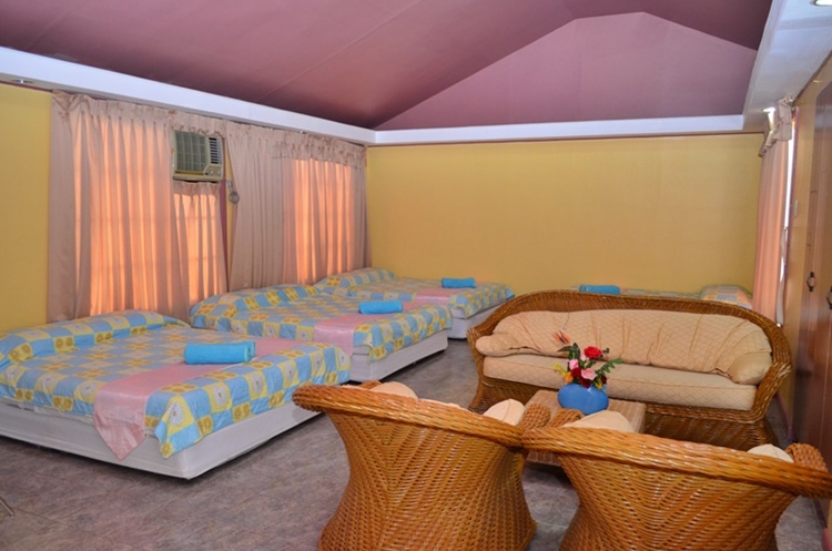 San Remigio Beach Club