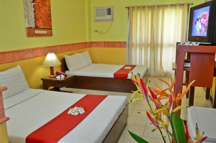 Crystal Paradise Resort