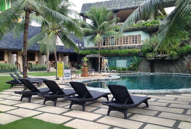 Bohol Tropics Resort