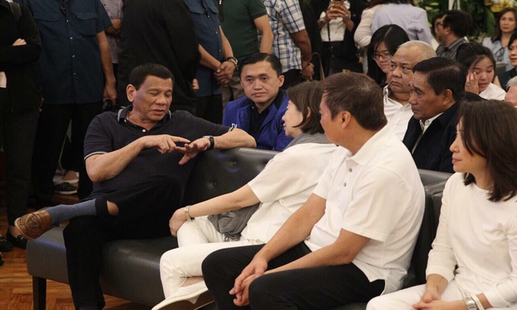 President Duterte on Henry sy wake 1