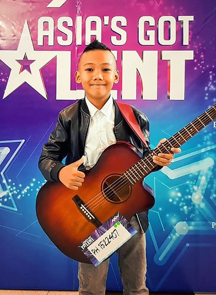 Young Pinoy Singer