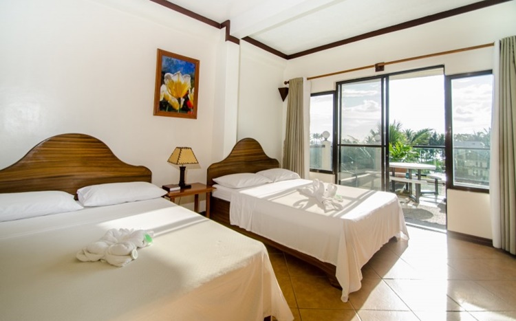 Turtle Inn Resort