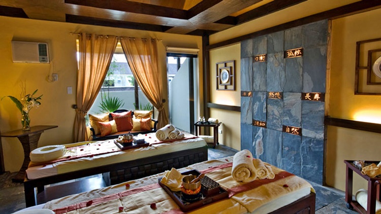 Henann Regency Resort