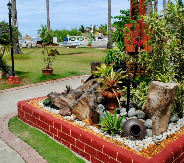 Punta Riviera Resort