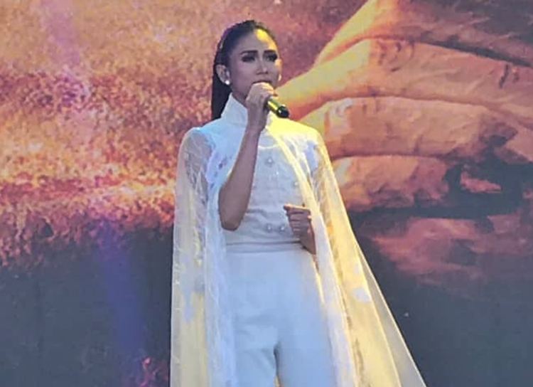 Sarah Geronimo Performance