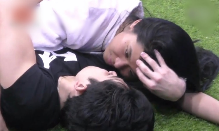 LouDre Kiss 3