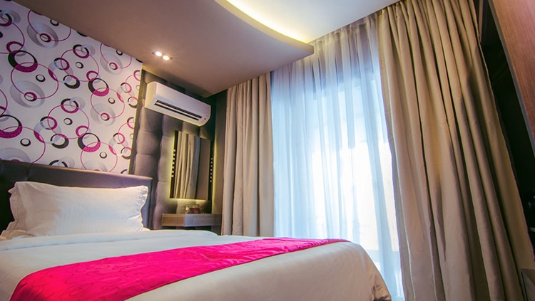Eloisa Royal Suites