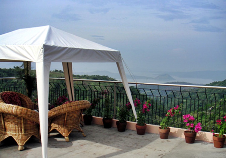 Royal Taal Inn