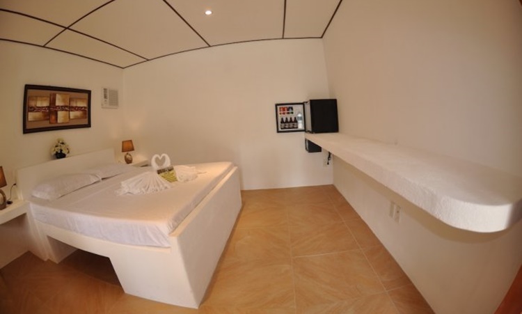 Parrot Resort