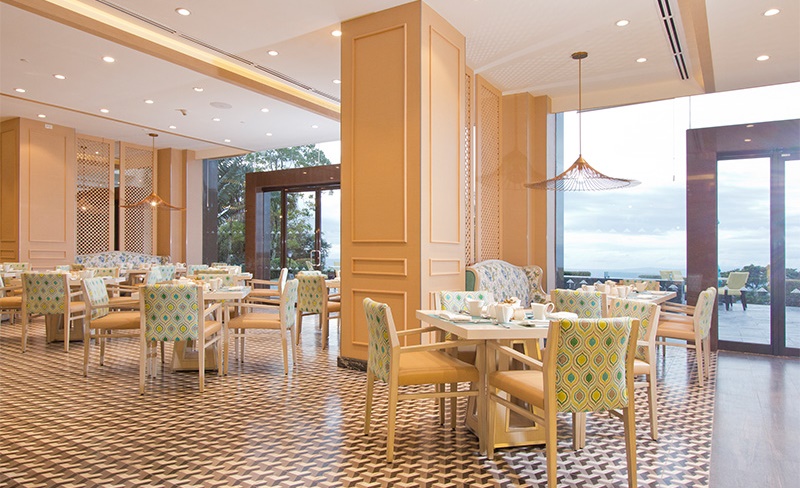 Taal Vista Hotel