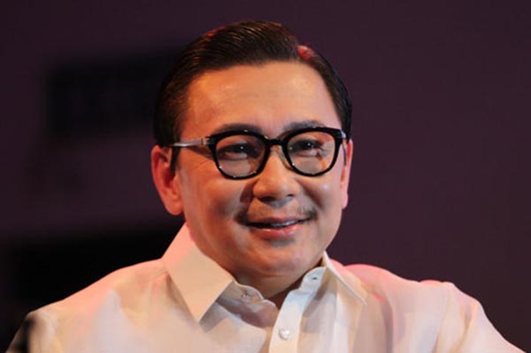 Emilio Ramon Ejercito