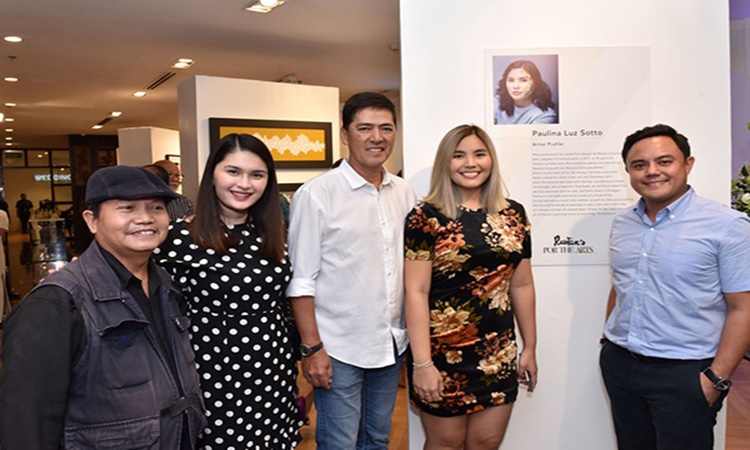 Vic Sotto and paulina family