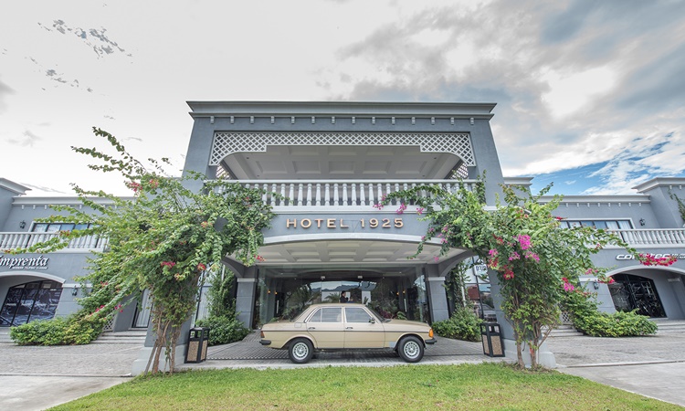 Hotel 1925