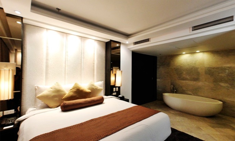 Penthouse Hotel