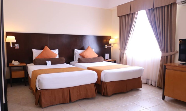 Pontefino Hotels