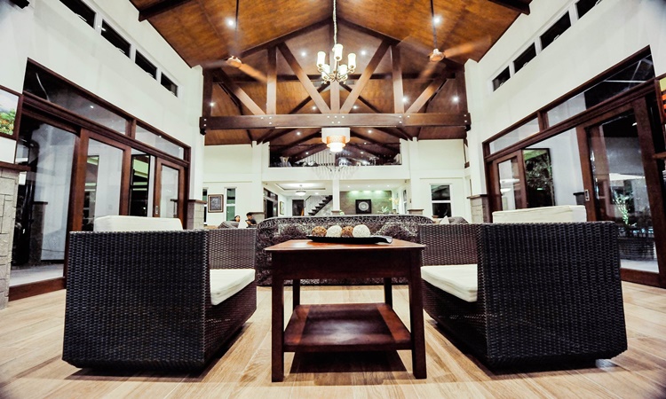 Rose Villas Resort