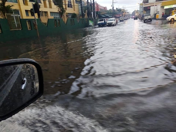 Upset Citizen Questions Flooding in Bacolod City After Massive ...