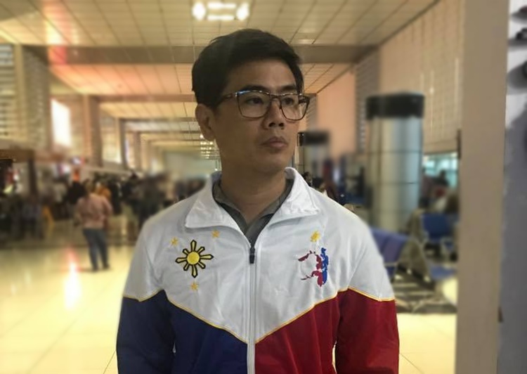 Jimmy Bondoc fired back to Angel Locsin