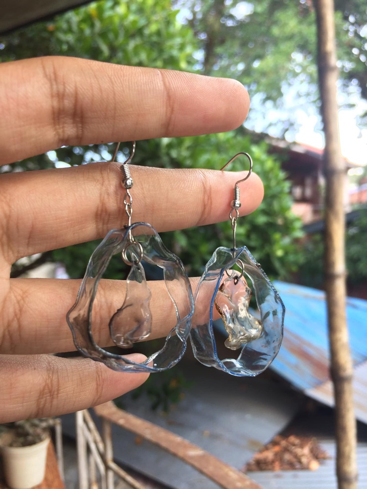 Recycled Earrings Made From Used Plastic Bottles Circulate Online