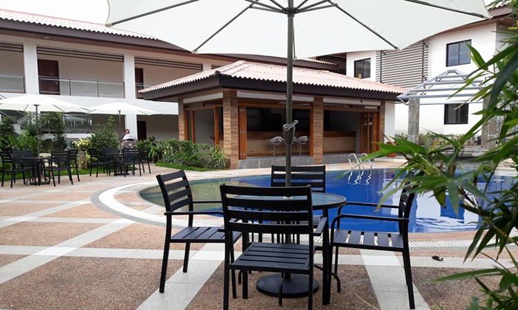 Pearl Vista