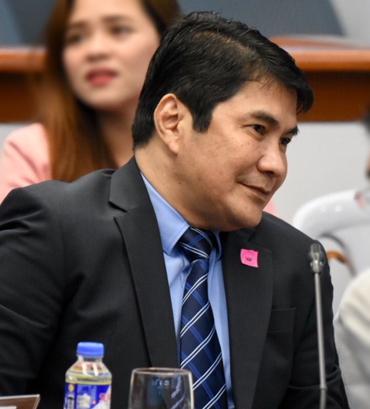 PNP Says Erwin Tulfo Left PH & Has Not Surrendered His Firearms Yet