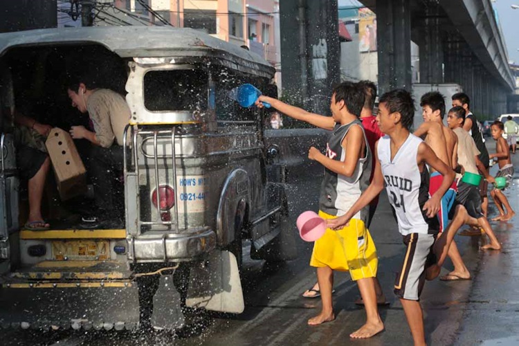 Pinoy Commuter