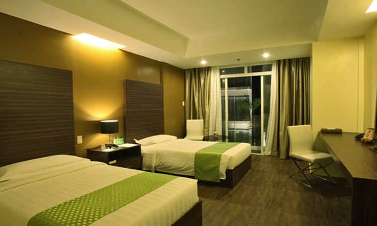 Aziza Paradise Hotel