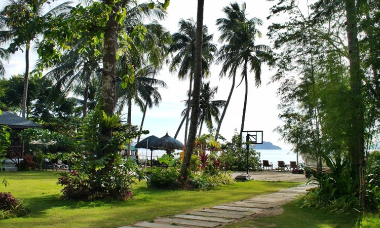 Doublegem Beach Resort & Hotel: Why Visit This Beautiful Palawan Haven