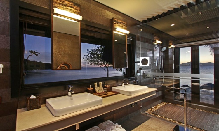 Two Seasons Resort