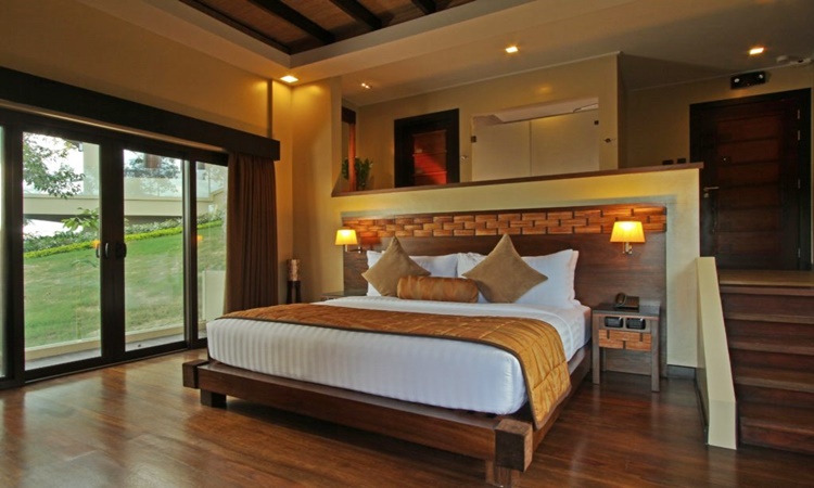 Two Seasons Resort