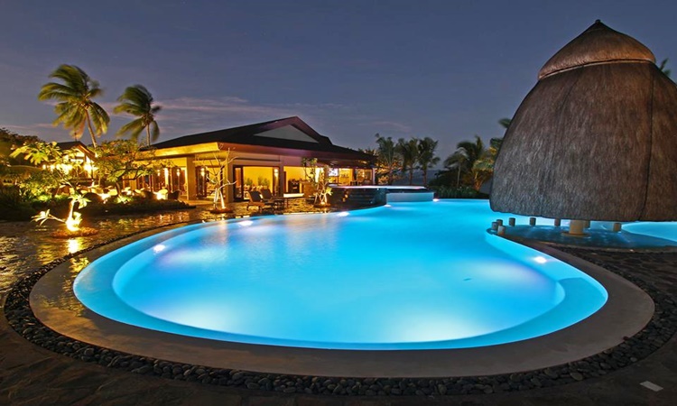 Two Seasons Resort