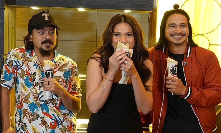 john-lloyd-bea-piolo-Turks