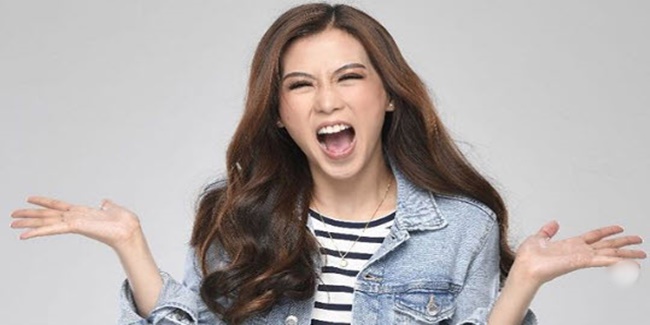 Alex Gonzaga 1