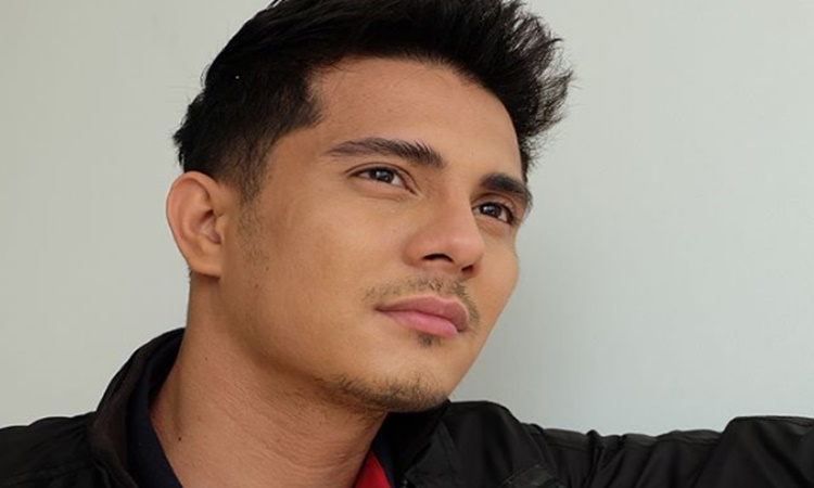 Ejay Falcon Joins Philippine Air Force, Netizens React (Photos)