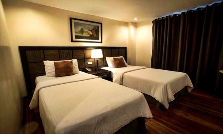 Sugarland Hotel