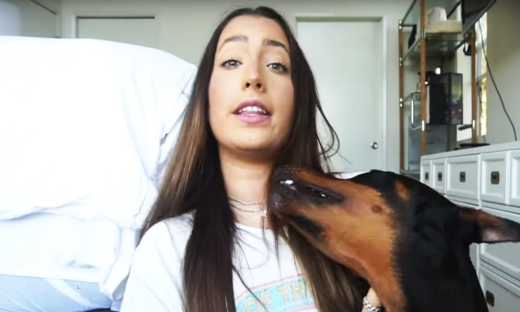 youtuber-brooke-houts
