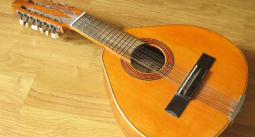 BANDURRIA