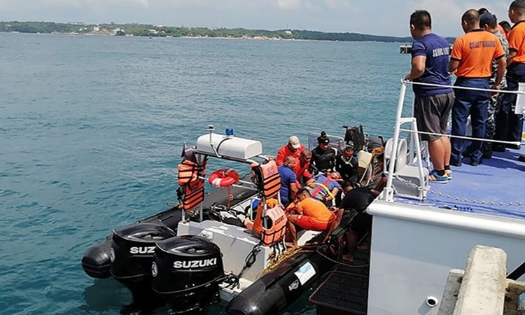 Philippines Capsized Dragon Boat