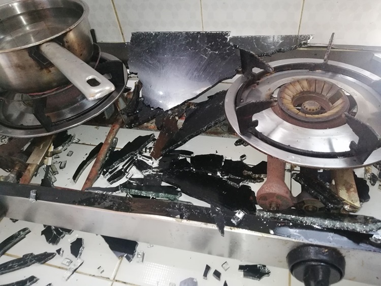 Lady Netizen Expresses Disappointment After Her Kitchen Stove Explodes