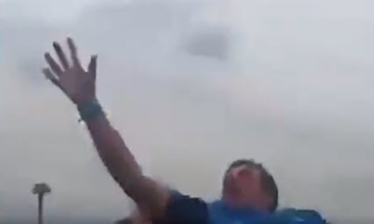 man-catch-phone-1
