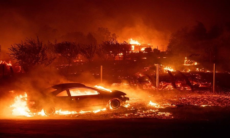 California Wildfire: LeBron James, Celebrities Flee ...