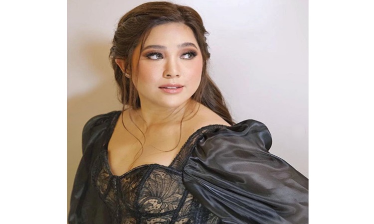 Moira-dela-Torre